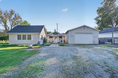 5437 Morrow Rd, Toledo, OH 43615