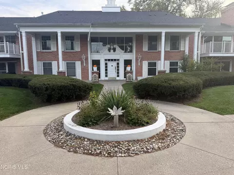 5679 Monroe St UNIT 106, Sylvania, OH 43560