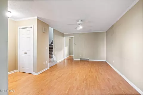 Living - 1241 Applegate St, Waterville, OH 43566 photo 1 of 2