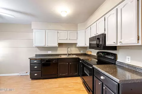 Kitchen - 1241 Applegate St, Waterville, OH 43566 photo 2 of 2