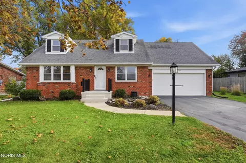 2443 Eastgate Rd, Toledo, OH 43614