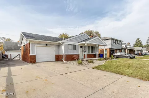 6137 Foth Dr, Toledo, OH 43613