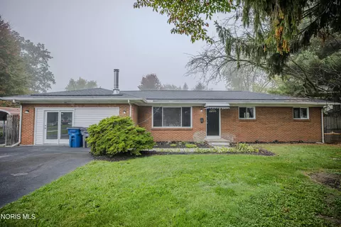 205 Deline Dr, Toledo, OH 43615