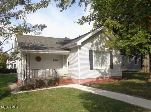 680 Dover Pl, Toledo, OH 43605