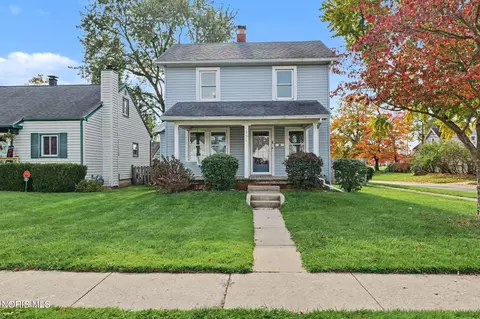 3047 Maeterlinck Ave, Toledo, OH 43614