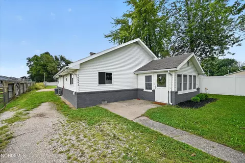 Other - 29882 Tracy Rd, Walbridge, OH 43465 photo 1 of 21