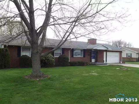 445 Indian Dr, Upper Sandusky, OH 43351 photo 1