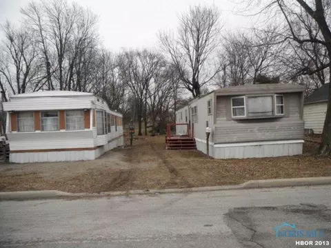 417 Hazel St, Upper Sandusky, OH 43351 photo 1