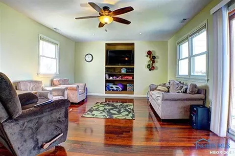 1964 Main St, Ottawa, OH 45875 photo 9