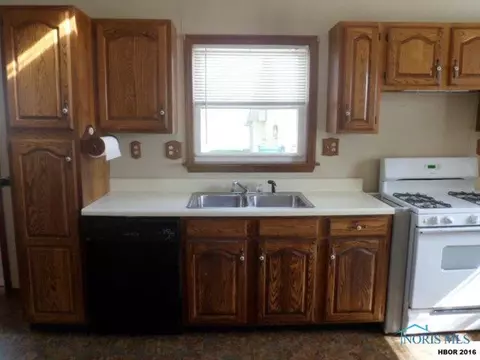 504 North, Ada, OH 45810 photo 12