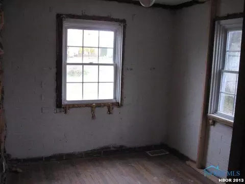 211 Wayne St, Dunkirk, OH 45836 photo 7