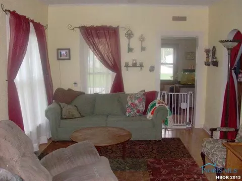 122 North St, Wayne, OH 43466 photo 3