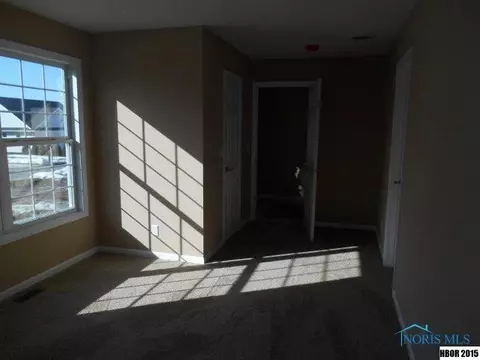 249 Thimbleberry Dr, Findlay, OH 45840 photo 5