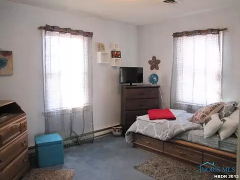 2407 Springmill Rd, Findlay, OH 45840 photo 2