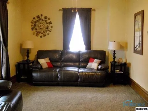 112 Montford, Ada, OH 45810 photo 4