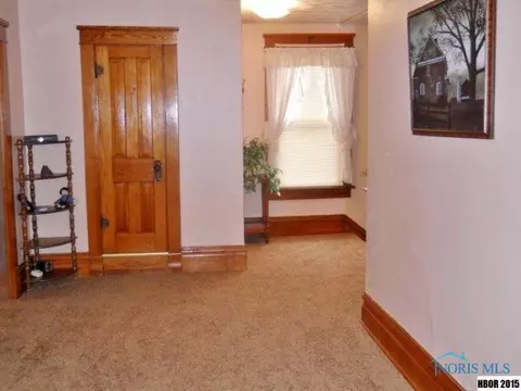 112 Montford, Ada, OH 45810 photo 2