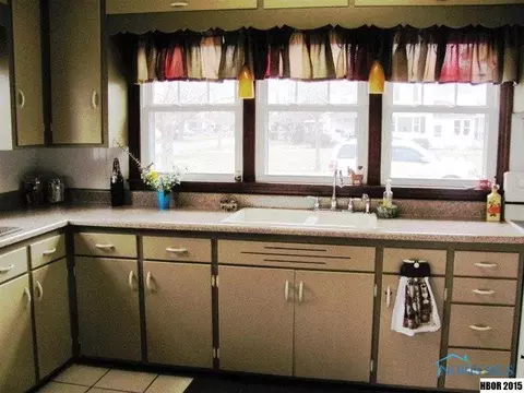 736 Marseilles Ave, Upper Sandusky, OH 43351 photo 11
