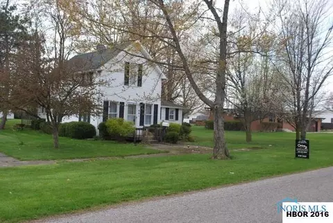 601 Maple St, Deshler, OH 43516 photo 1