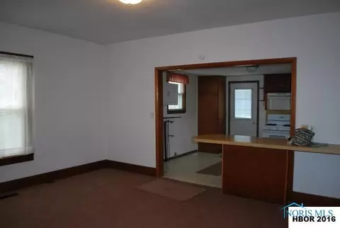 601 Maple St, Deshler, OH 43516 photo 10