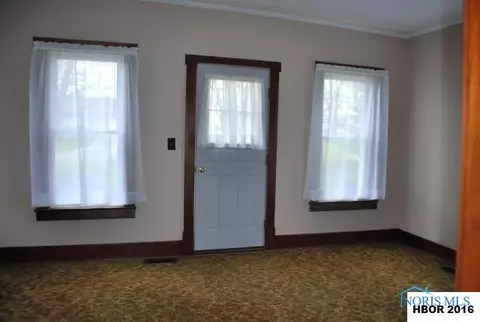 601 Maple St, Deshler, OH 43516 photo 8