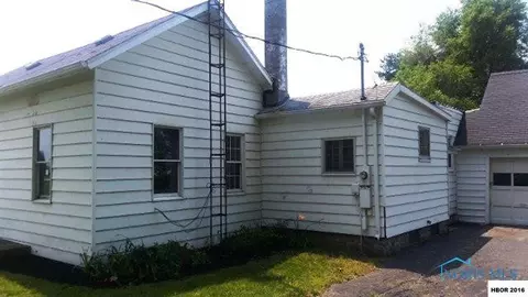 7779 Bloomdale Rd, Wayne, OH 43466 photo 1