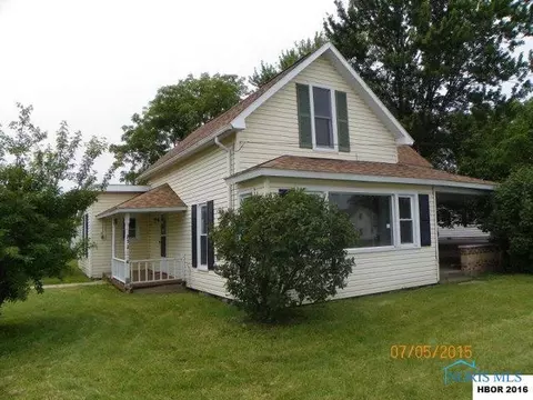 252 Park Dr, Mccomb, OH 45858 photo 1