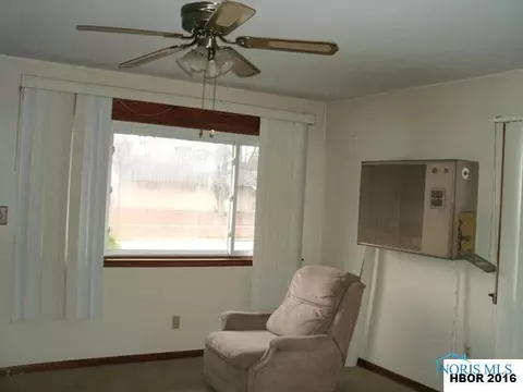 208 Main St, Arcadia, OH 44804 photo 3