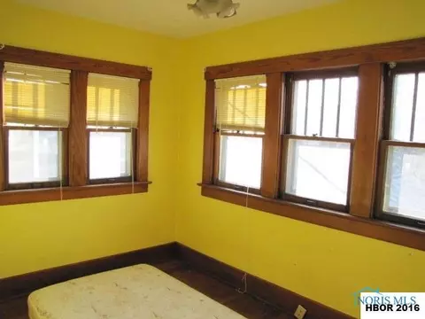 129 3rd St, Findlay, OH 45840 photo 4