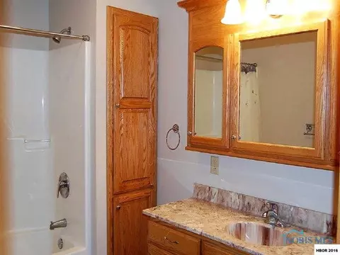 321 Oakview Dr, Ottawa, OH 45875 photo 9