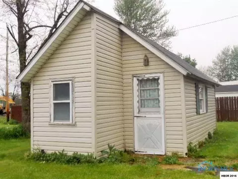 414 Ohio St, Leipsic, OH 45856 photo 1