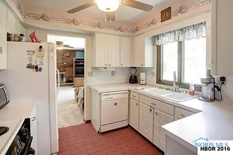 1801 Cherry Ln, Findlay, OH 45840 photo 19