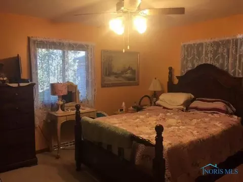 354 Oliver, Mccomb, OH 45858 photo 5