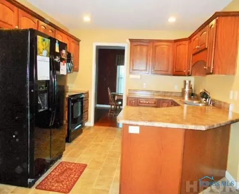 101 Ruby Rd, Ottawa, OH 45875 photo 2
