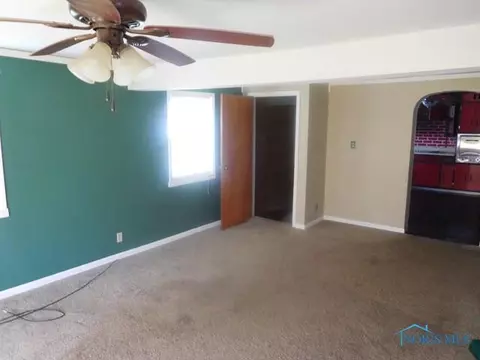 244 South St, Mccomb, OH 45858 photo 6