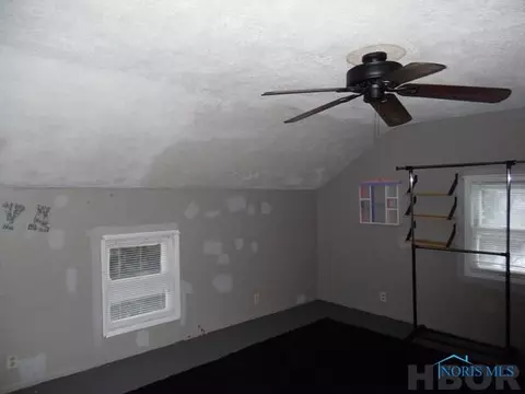 204 E Main St, Vanlue, OH 45890 photo 9