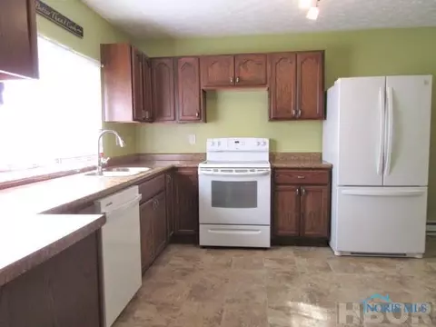 448 Rector Ave, Findlay, OH 45840 photo 7