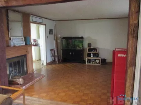 215 Cherry St, Mccomb, OH 45858 photo 12