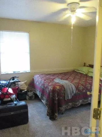 215 Cherry St, Mccomb, OH 45858 photo 7