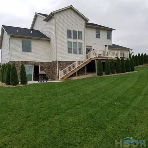 5512 Brookview Ln, Upper Sandusky, OH 43351 photo 2