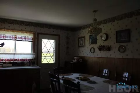 613 Patterson St, Forest, OH 45843 photo 3