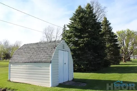 613 Patterson St, Forest, OH 45843 photo 17