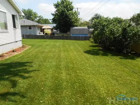 727 Edith Ave, Findlay, OH 45840 photo 3