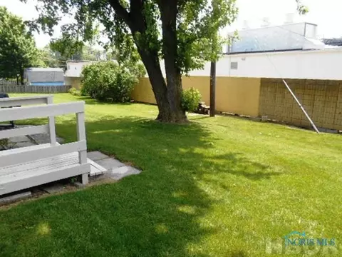 727 Edith Ave, Findlay, OH 45840 photo 4