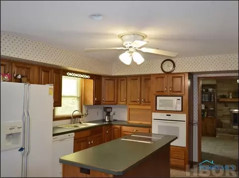 237 Yates Ave, Findlay, OH 45840 photo 14