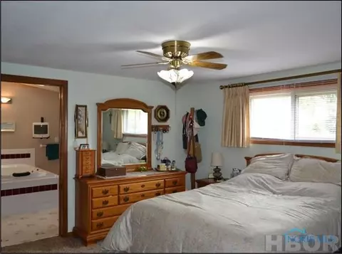 237 Yates Ave, Findlay, OH 45840 photo 9
