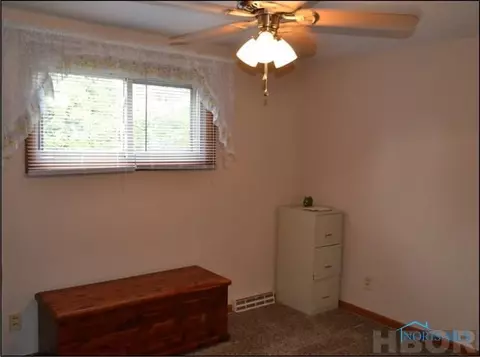237 Yates Ave, Findlay, OH 45840 photo 7