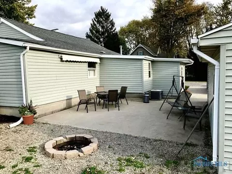 114 E Water St, Kalida, OH 45853 photo 2