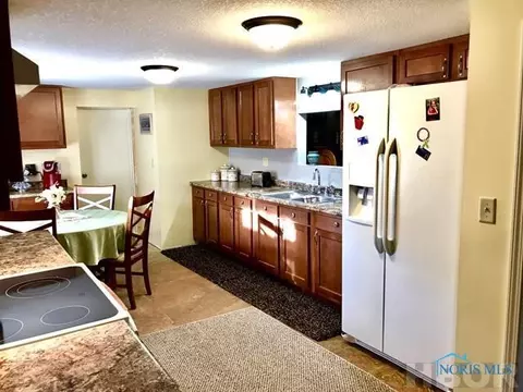 114 E Water St, Kalida, OH 45853 photo 3