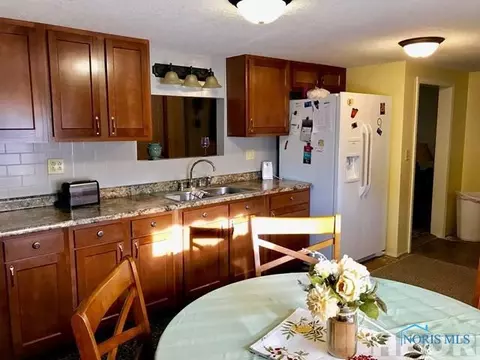 114 E Water St, Kalida, OH 45853 photo 5