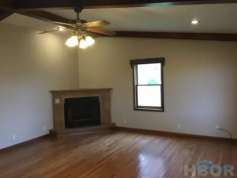 720 Basinger, Pandora, OH 45877 photo 2